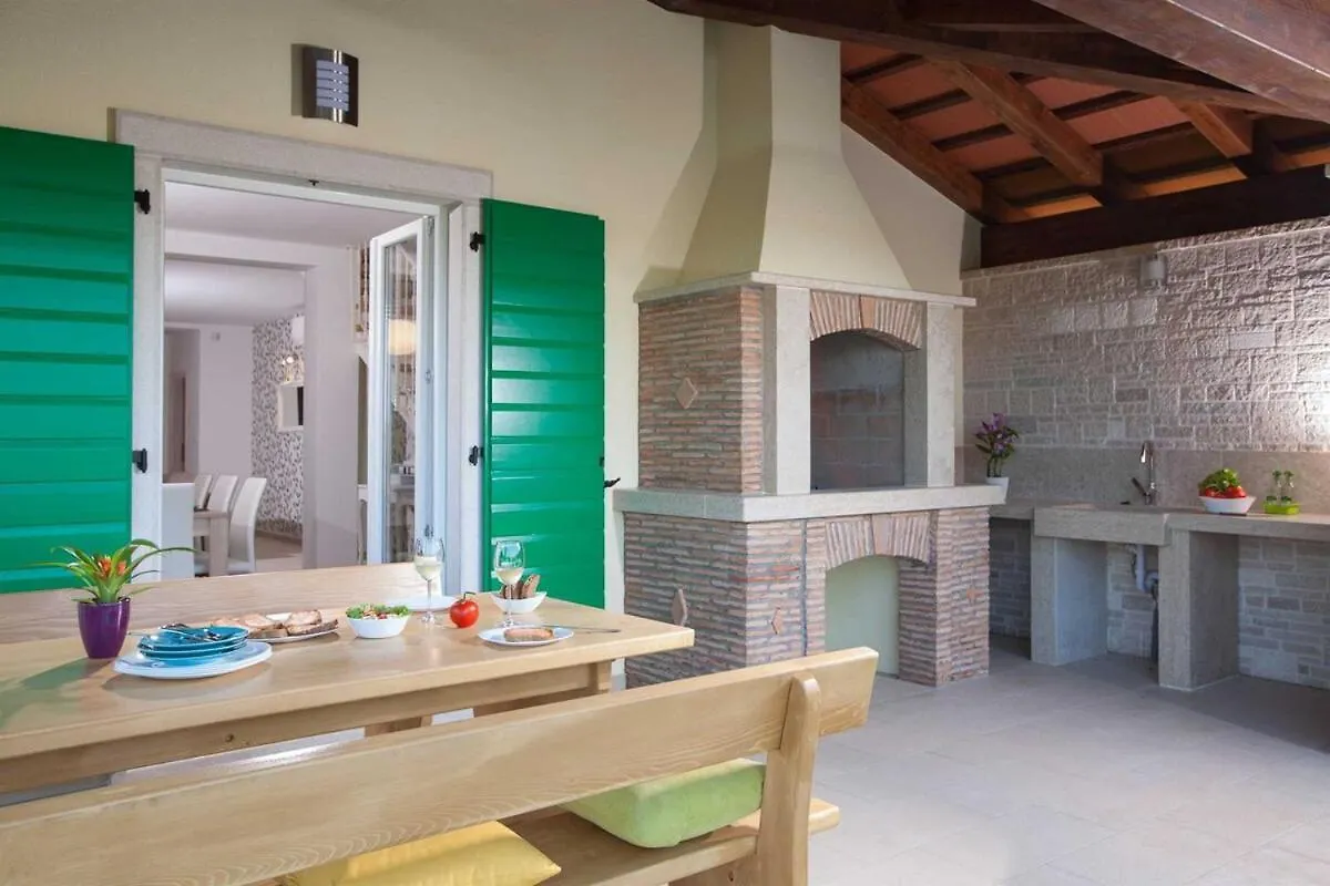 Villa Agnese, A Charming Pool Villa Surrounded By Nature Veli Turini Хорватия
